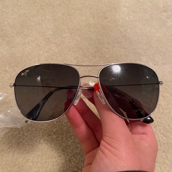 Maui Jim Accessories - NWT Maui Jim Sunglasses